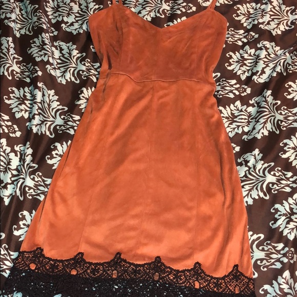 New Missguided faux suede sexy dress w/ black trim fashion nova style - Picture 9 of 10